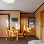 Bed & Breakfast Relaks - 50 M Od Wyciagow, Blisko Restauracji I Term Tatranská Bukovina